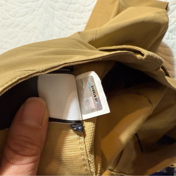 The North Face short size 34 - Picture 11 of 14